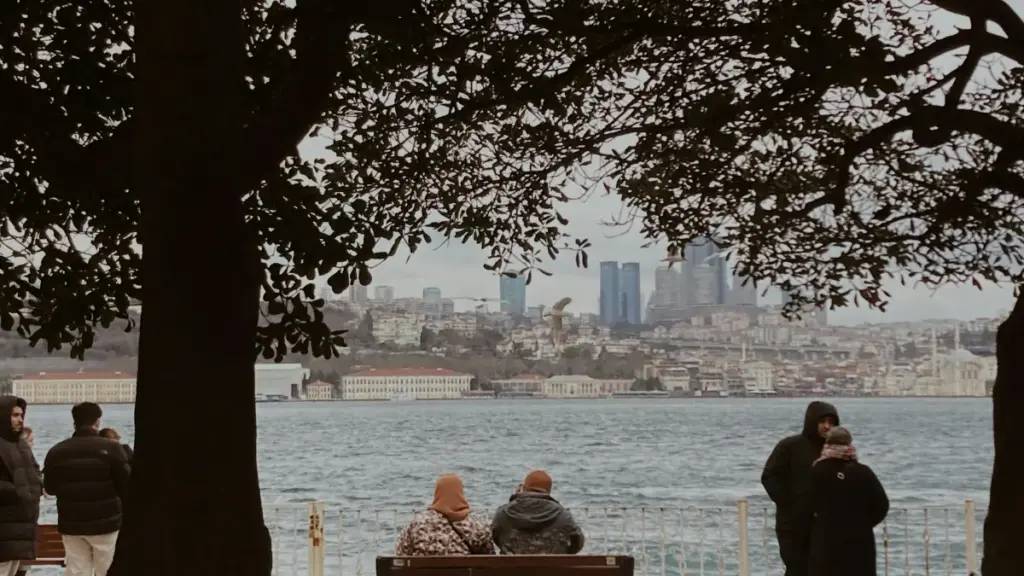 ការស្វែងរក និងចែកចាយជាមួយ Creator លើ Discord កាណាដា ដើម្បីបើកការលក់សម្រាប់ហាងអនឡាញនៅកម្ពុជា — ការប្រមូលទិន្នន័យ, វិធីដាក់ពាក្យប្រតិបត្តិ, និងការវាស់ប្រសិទ្ធភាព។