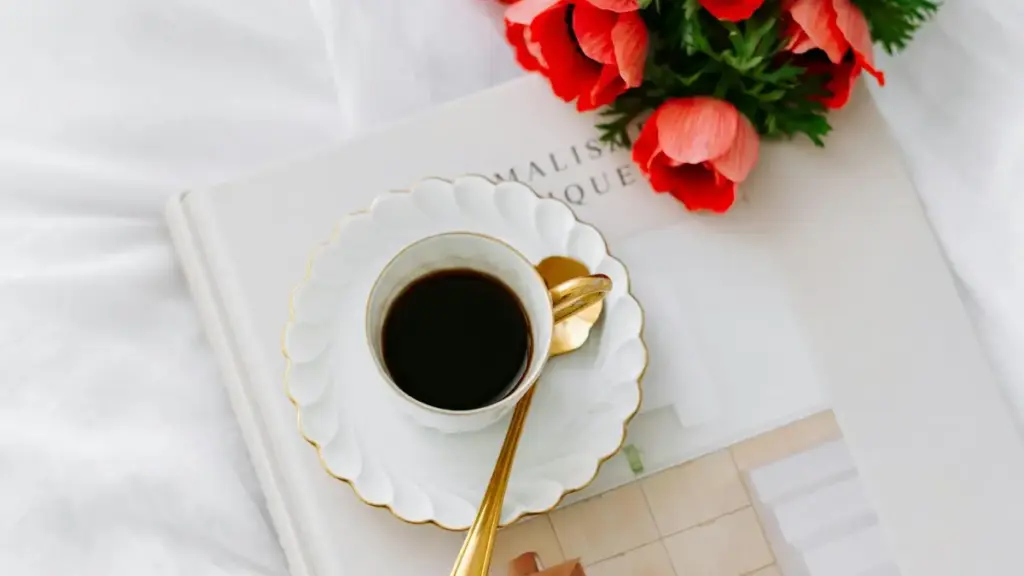 សៀវភៅដំណើរការរហ័សសម្រាប់អ្នកបង្កើតខ្មែរ — របៀបស្វែងរក ទំនាក់ទំនង និងបង្កើតតូរីម៉ាកអាមែនលើ Kuaishou ដើម្បីទទួលបានកិច្ចសហការដែលមានតម្លៃ។