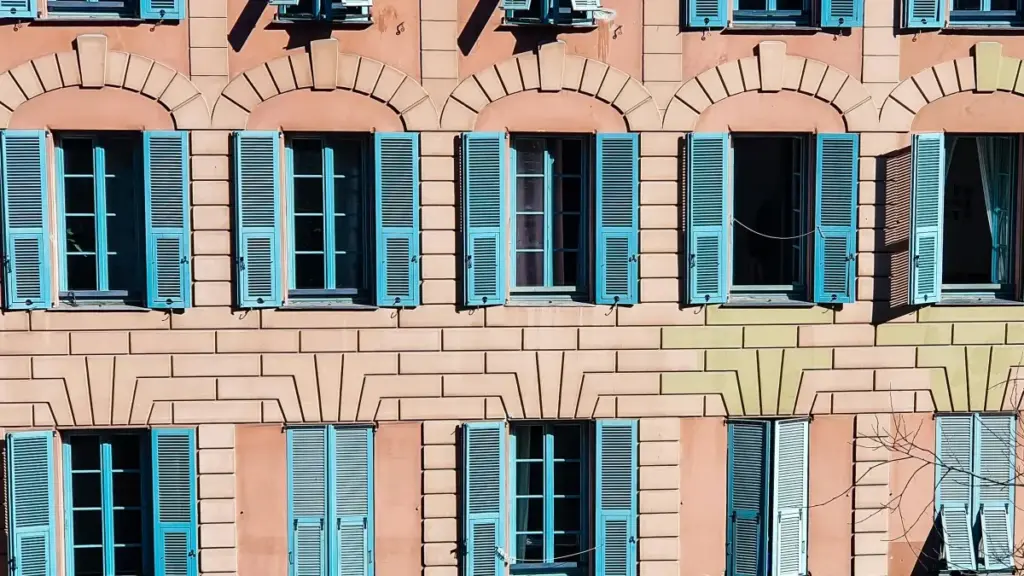 សេចក្តីណែនាំជាក់ស្ដែងសម្រាប់អ្នកបង្កើតនៅកម្ពុជា — វិធីរក សាងសំណង់ និងចរចាជាមួយម៉ាកវេណេស៊េឡា លើ OnlyFans ដើម្បីផលិតវីដេអូខ្លីម៉ាកប្រេនឌីង។