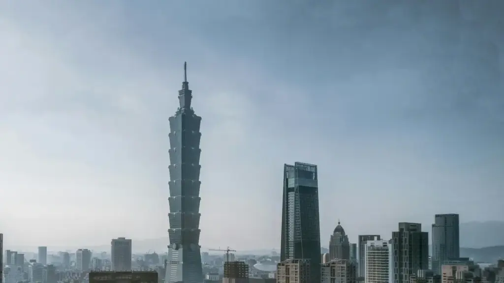 មេរៀនម៉ាឃីតសម្រាប់កម្មវិធីផ្សព្វផ្សាយនៅកម្ពុជា — របៀបស្វែងរក Twitch creators អាហ្សង់ទីន ដើម្បីចាប់ដៃគូរយៈវែងជាមួយ mid-tier creators។