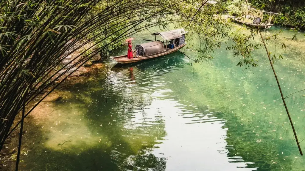 មគ្គុទេសក៍ស្រាលៗសម្រាប់ creator កម្ពុជា ដែលចង់ទាក់ទងម៉ាកអូទ្រីសលើ HBO Max ដើម្បីសហការធ្វើ productivity guides ដោយផ្អែកលើ insight ពិត និងយុទ្ធសាស្ត្រងាយអនុវត្ត។